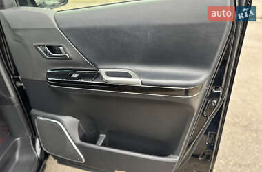 Минивэн Toyota Vellfire 2014 в 