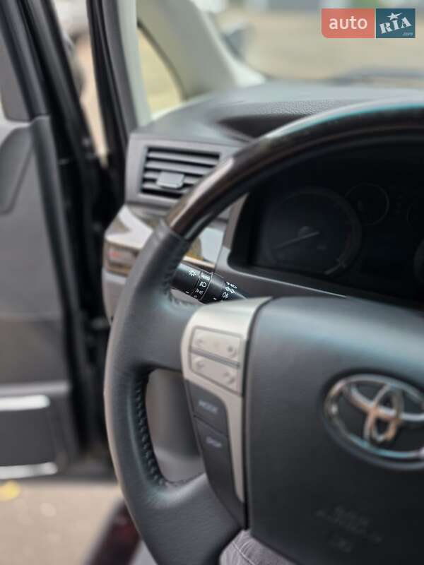 Мінівен Toyota Vellfire 2013 в Одесі фото 22 Мінівен Toyota Vellfire 2013 в Одесі