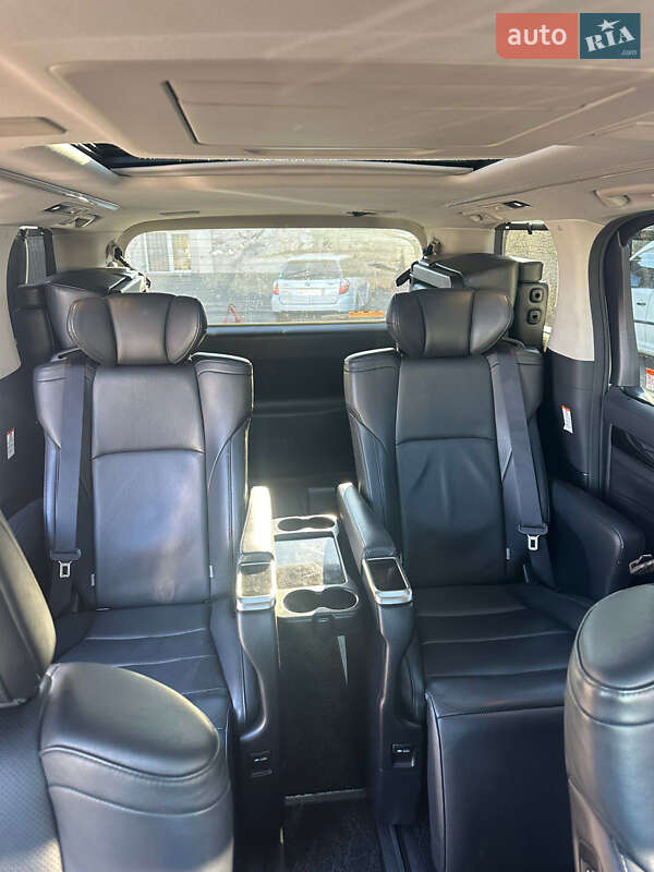 Минивэн Toyota Vellfire 2015 в Одессе фото 17 Минивэн Toyota Vellfire 2015 в Одессе