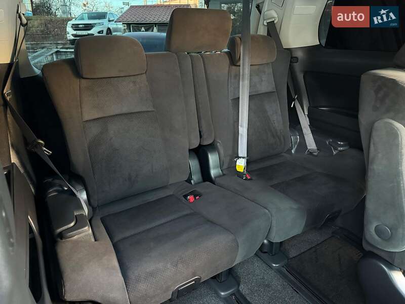 Минивэн Toyota Vellfire 2010 в Виннице