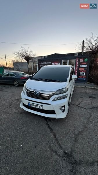Минивэн Toyota Vellfire 2012 в Белгороде-Днестровском