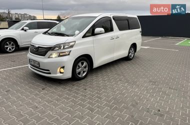 Мінівен Toyota Vellfire 2010 в Києві