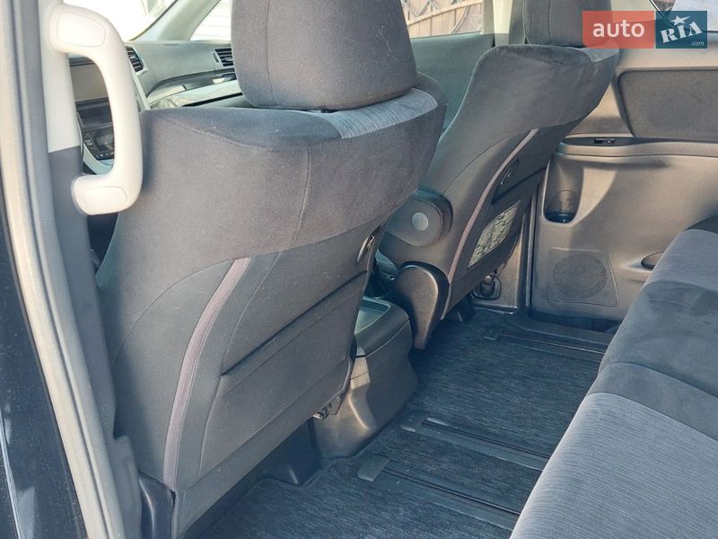 Минивэн Toyota Vellfire 2012 в Киеве фото 25 Минивэн Toyota Vellfire 2012 в Киеве