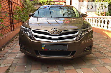 Внедорожник / Кроссовер Toyota Venza 2014 в Кривом Роге