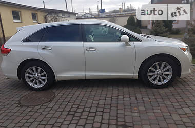 Універсал Toyota Venza 2011 в Полтаві