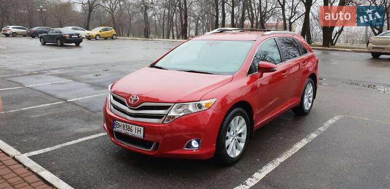 Позашляховик / Кросовер Toyota Venza 2013 в Одесі