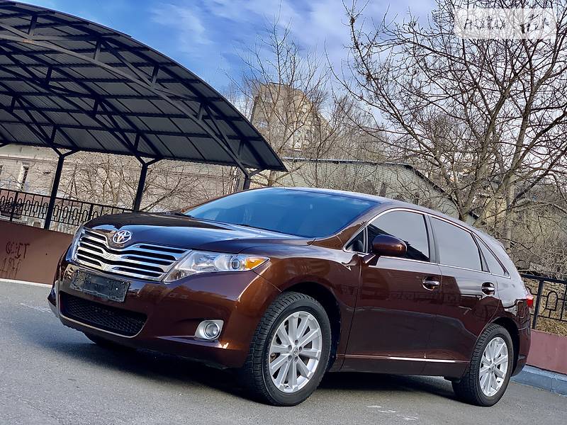 Універсал Toyota Venza 2010 в Києві