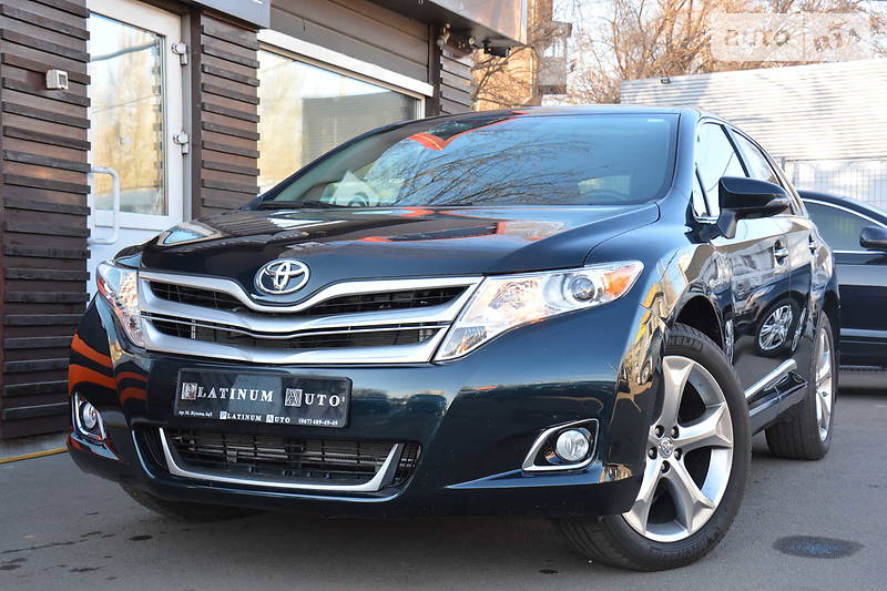 Позашляховик / Кросовер Toyota Venza 2015 в Одесі
