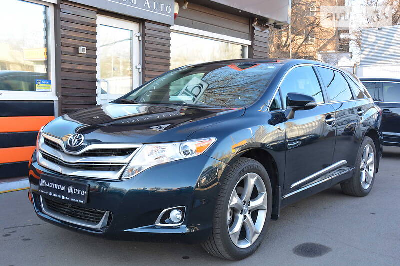 Позашляховик / Кросовер Toyota Venza 2015 в Одесі