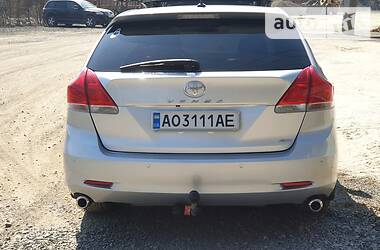 Позашляховик / Кросовер Toyota Venza 2010 в 