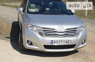 Позашляховик / Кросовер Toyota Venza 2010 в 