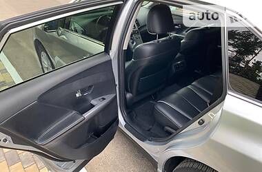 Позашляховик / Кросовер Toyota Venza 2014 в 
