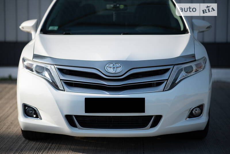 Універсал Toyota Venza 2013 в Чернівцях