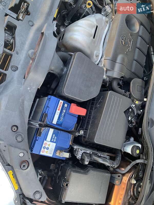 Внедорожник / Кроссовер Toyota Venza 2013 в Киеве фото 14 Внедорожник / Кроссовер Toyota Venza 2013 в Киеве