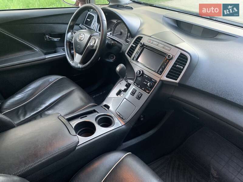Внедорожник / Кроссовер Toyota Venza 2013 в Киеве фото 17 Внедорожник / Кроссовер Toyota Venza 2013 в Киеве