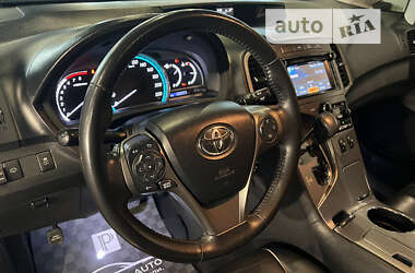 Внедорожник / Кроссовер Toyota Venza 2013 в 