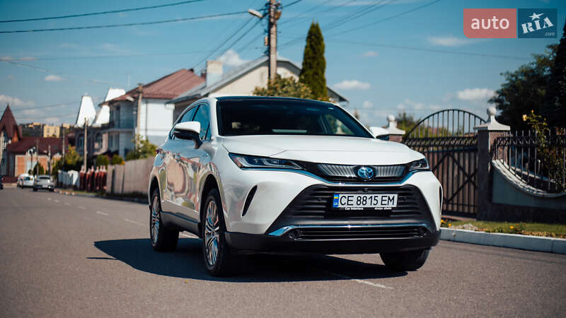 Позашляховик / Кросовер Toyota Venza 2021 в Чернівцях
