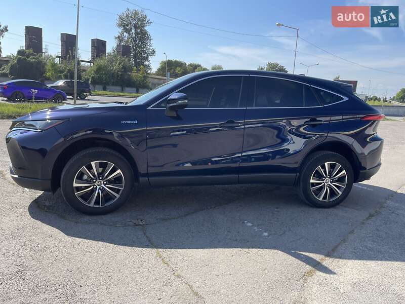 Позашляховик / Кросовер Toyota Venza 2020 в Львові