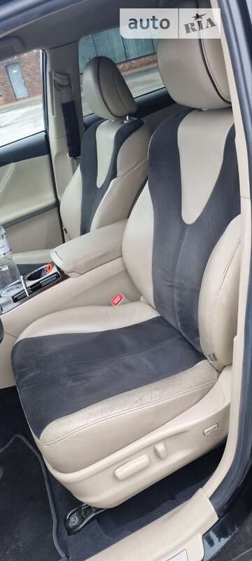 Внедорожник / Кроссовер Toyota Venza 2014 в Киеве