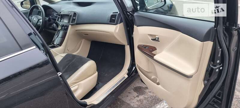 Внедорожник / Кроссовер Toyota Venza 2014 в Киеве