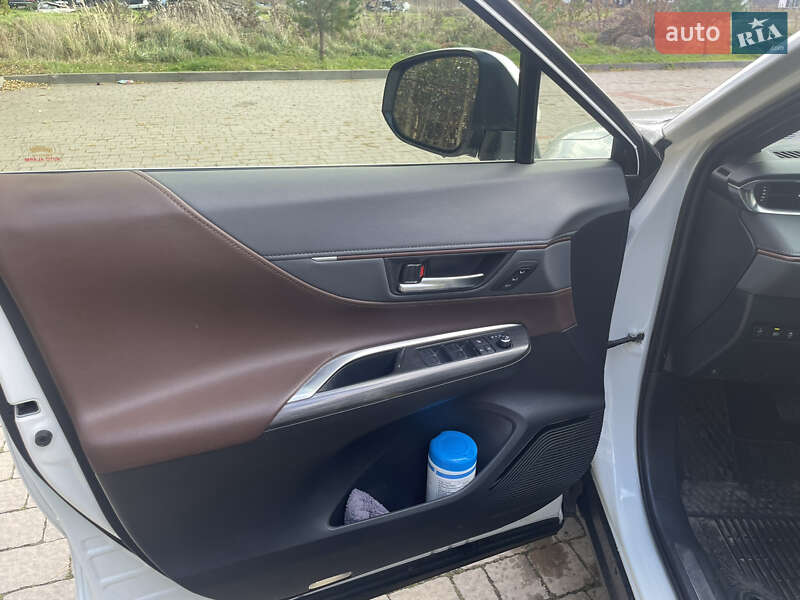 Внедорожник / Кроссовер Toyota Venza 2021 в Львове