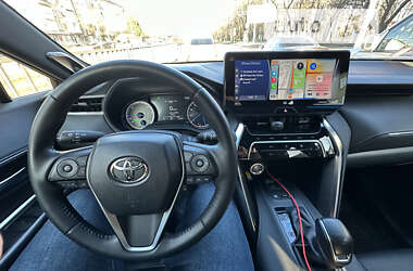 Внедорожник / Кроссовер Toyota Venza 2021 в Днепре
