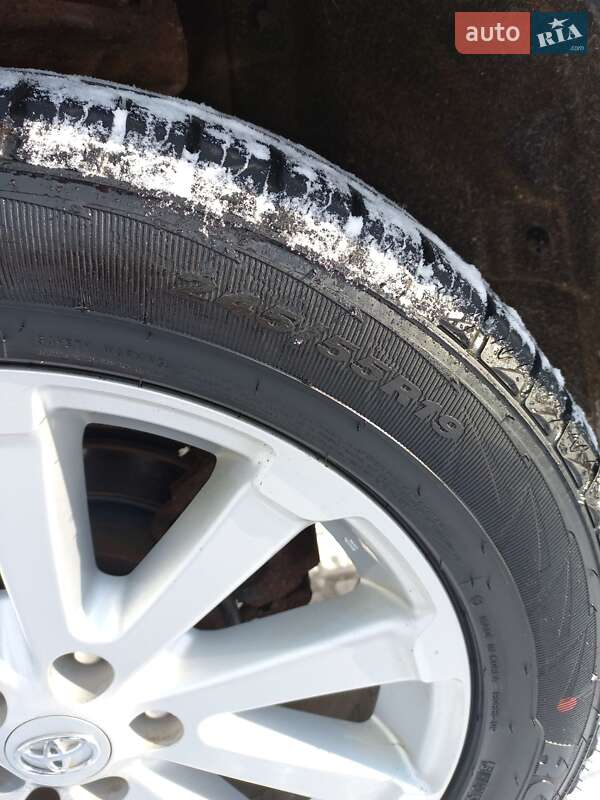 Позашляховик / Кросовер Toyota Venza 2009 в Сокалі