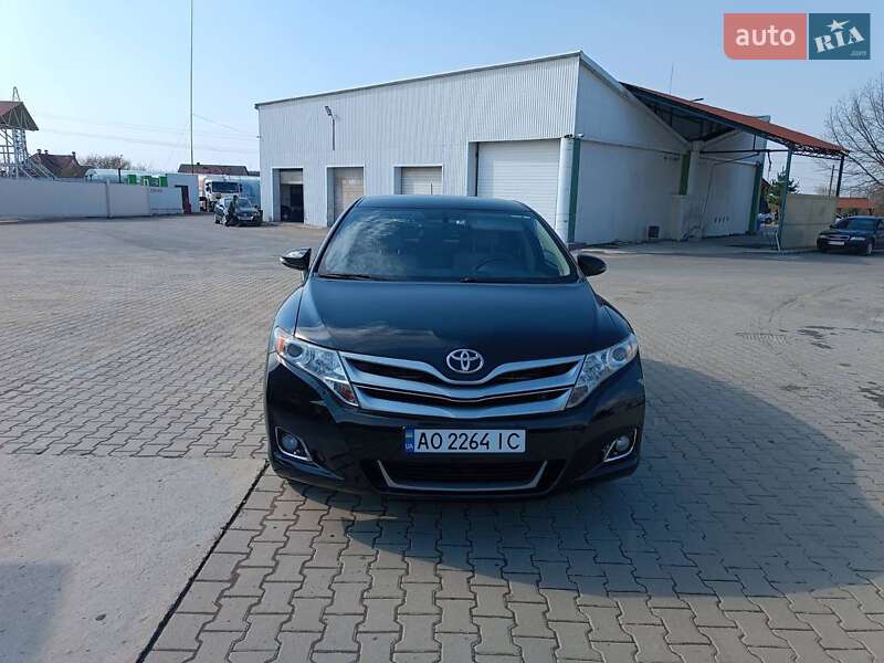 Внедорожник / Кроссовер Toyota Venza 2015 в Виноградове