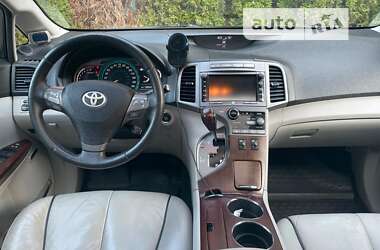 Позашляховик / Кросовер Toyota Venza 2010 в Львові