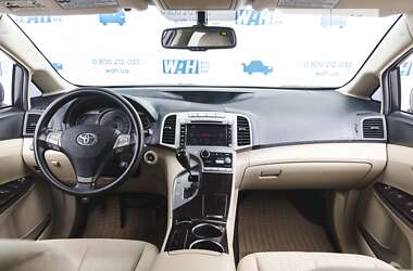 Універсал Toyota Venza 2010 в Луцьку