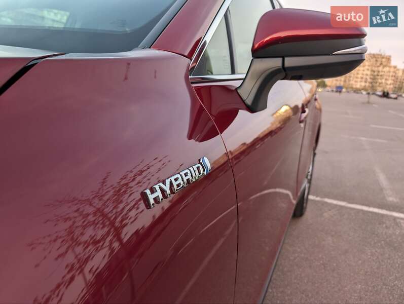 Внедорожник / Кроссовер Toyota Venza 2021 в Киеве