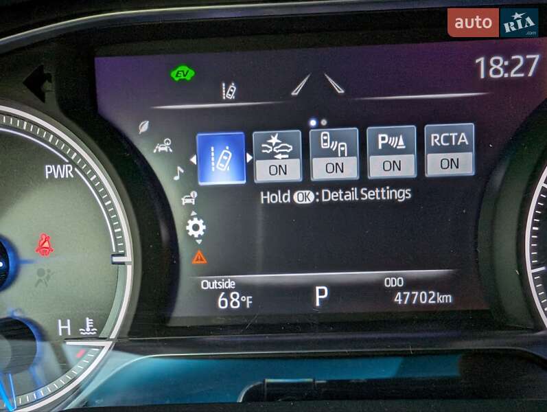 Внедорожник / Кроссовер Toyota Venza 2021 в Киеве