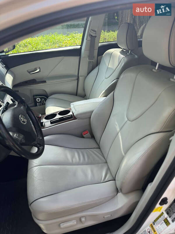 Внедорожник / Кроссовер Toyota Venza 2011 в Днепре