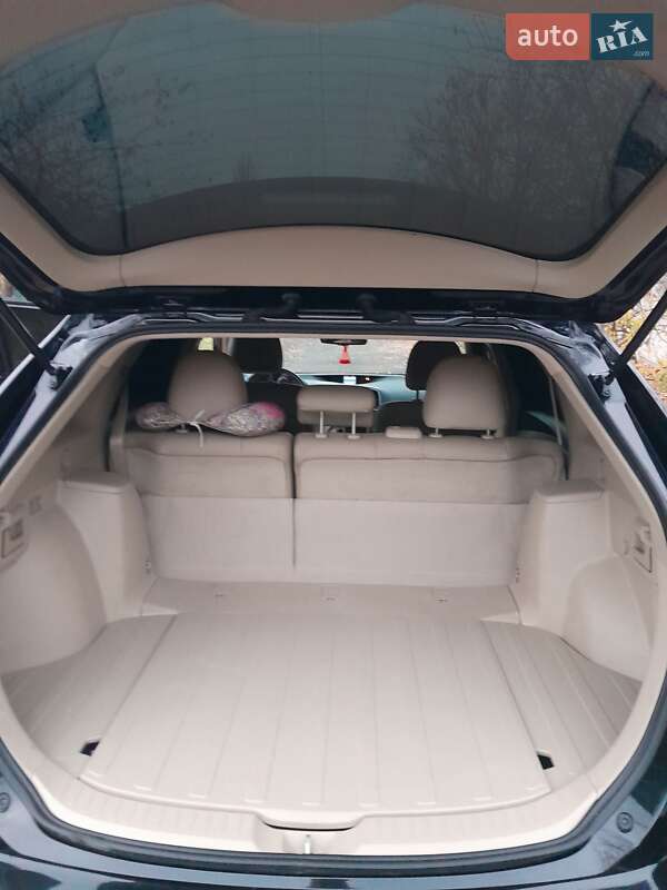 Внедорожник / Кроссовер Toyota Venza 2014 в Кропивницком