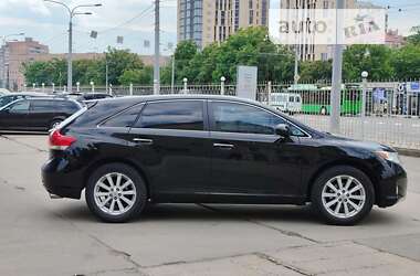 Позашляховик / Кросовер Toyota Venza 2010 в Харкові