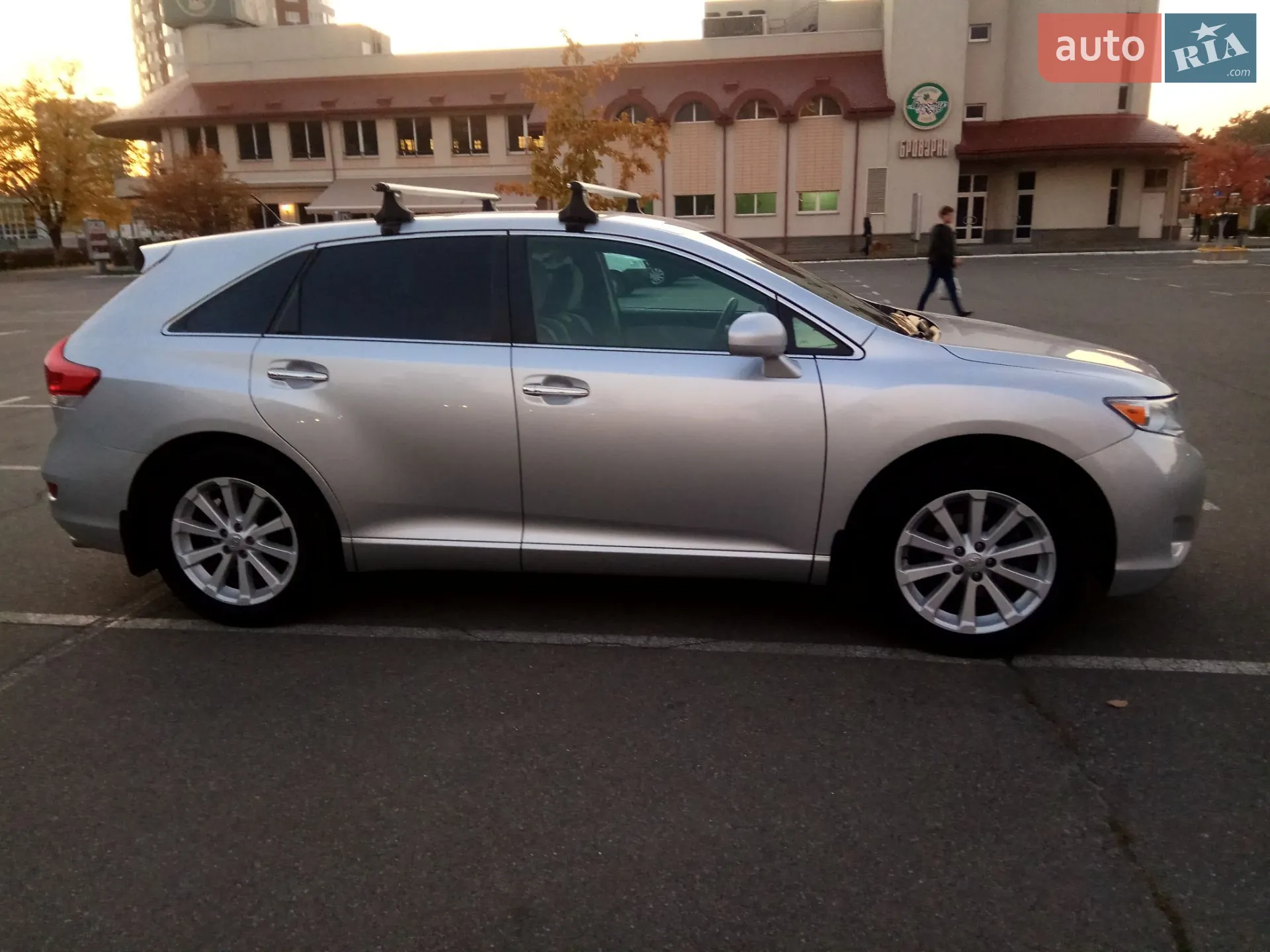 2011 Toyota Venza - мініатюра 2