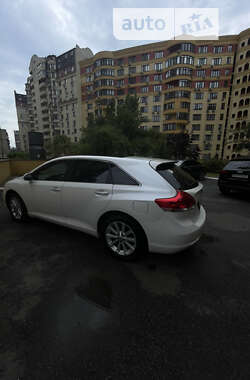 Позашляховик / Кросовер Toyota Venza 2012 в Києві