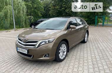 Внедорожник / Кроссовер Toyota Venza 2013 в Вишневом