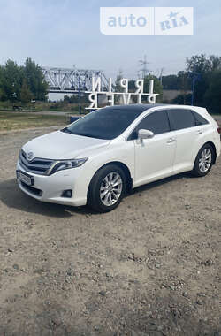 Позашляховик / Кросовер Toyota Venza 2013 в Києві