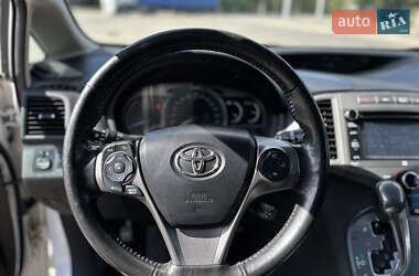 Внедорожник / Кроссовер Toyota Venza 2013 в Харькове