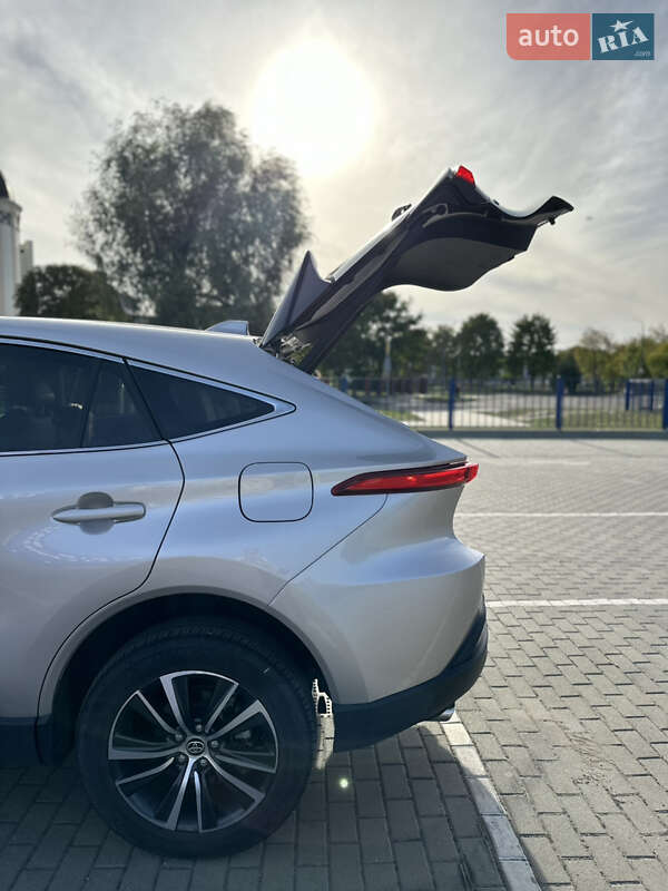 Позашляховик / Кросовер Toyota Venza 2021 в Шептицькому