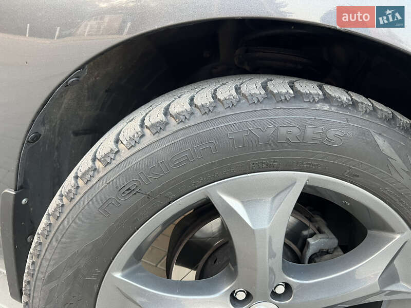 Позашляховик / Кросовер Toyota Venza 2011 в Бершаді