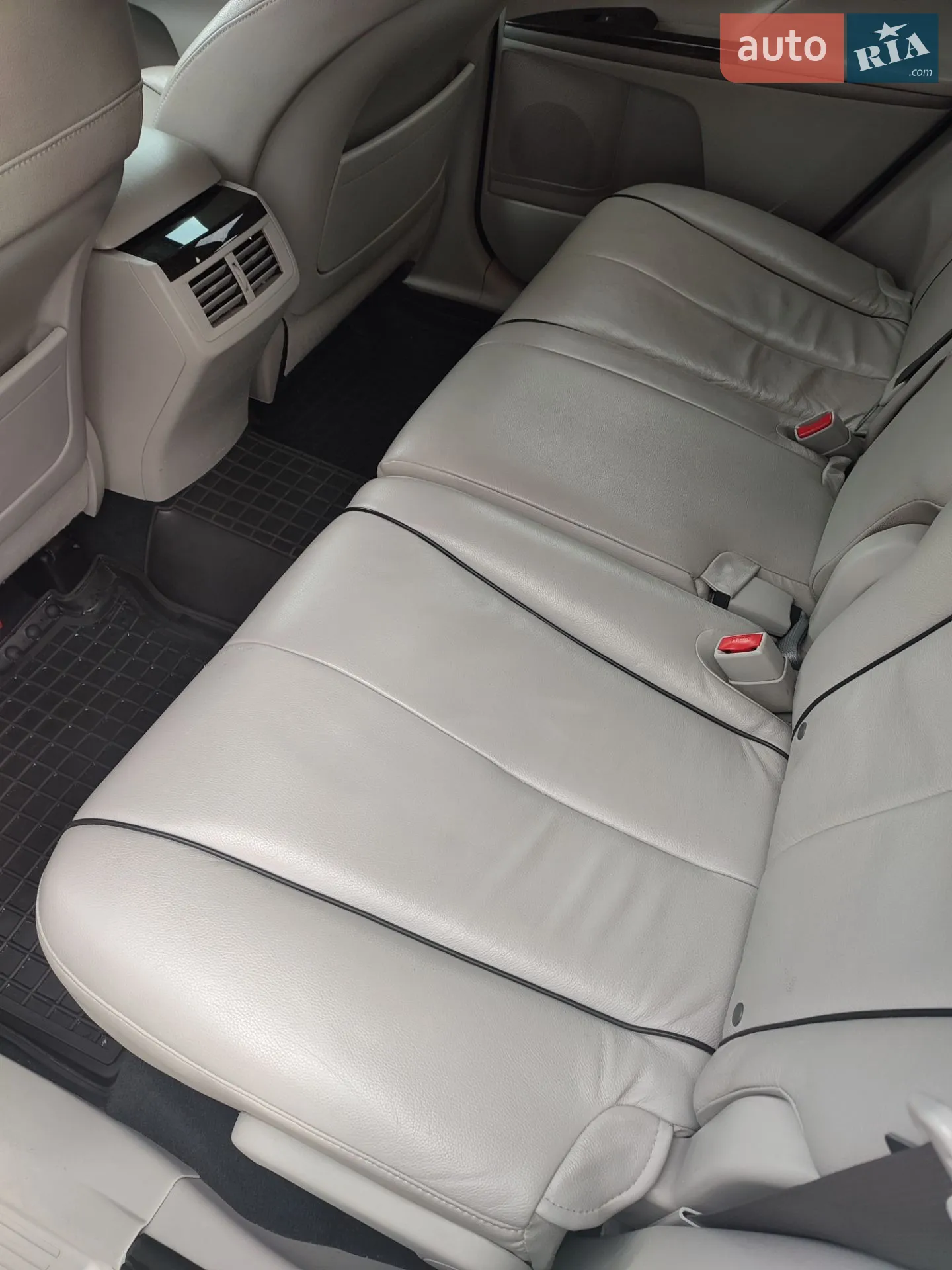2013 Toyota Venza - мініатюра 13