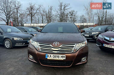 Позашляховик / Кросовер Toyota Venza 2011 в Сумах