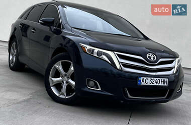 Позашляховик / Кросовер Toyota Venza 2014 в Луцьку