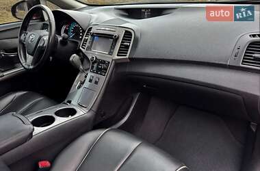 Позашляховик / Кросовер Toyota Venza 2014 в Дніпрі