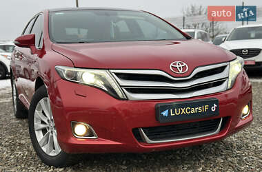 Позашляховик / Кросовер Toyota Venza 2013 в Івано-Франківську