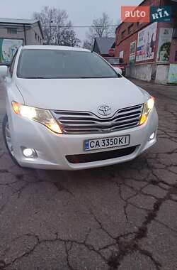 Позашляховик / Кросовер Toyota Venza 2011 в Умані