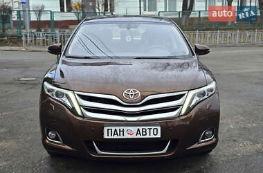 Позашляховик / Кросовер Toyota Venza 2013 в Києві