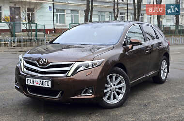 Позашляховик / Кросовер Toyota Venza 2013 в Києві